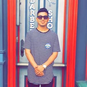 Meet your Posher, Alex